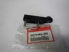 Крепление HOLDER ASSY. HELMET (50710-MCA-003)